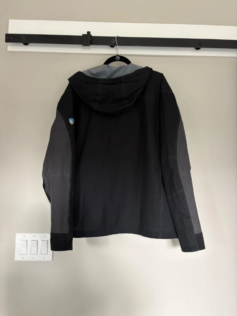 KUHL Men’s Jacket - Picture 10 of 15